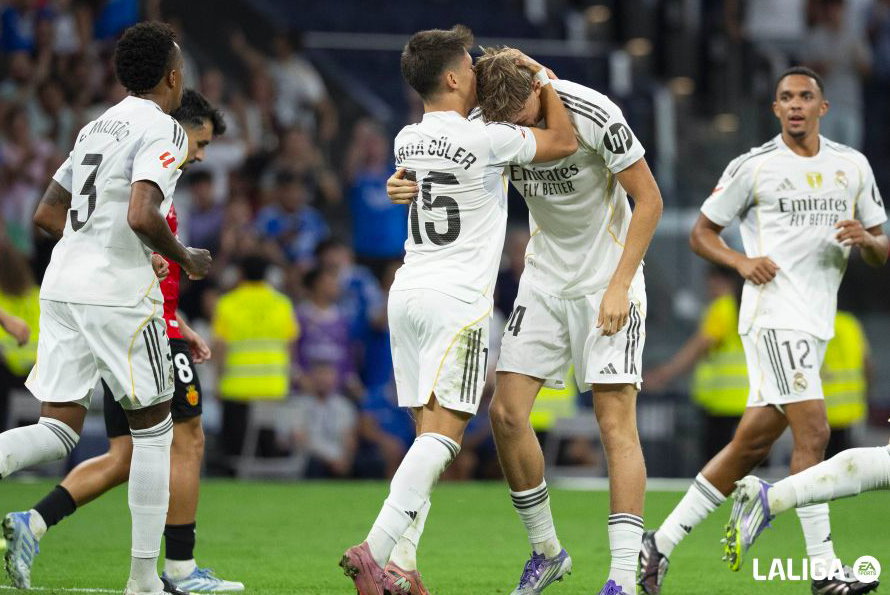 GlO, 阿诺德助攻, 萨穆