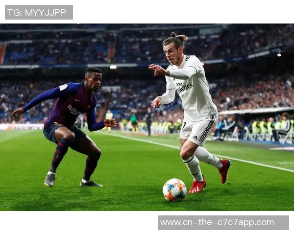 巴塞罗那狂胜皇马五比一精彩集锦回顾与分析